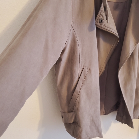 Staccato Taupe Lightweight Faux Suede Satin Lined Moto Jacket Outerwear - Picture 7 of 15